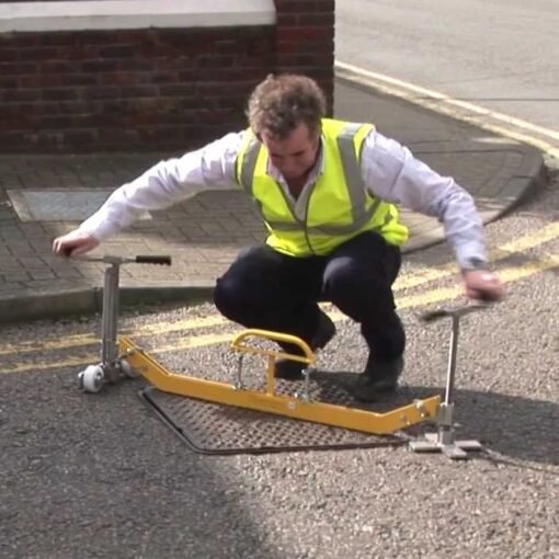 Proteus Equipment Handylift Swinger XL 起渠蓋機 - Image 3